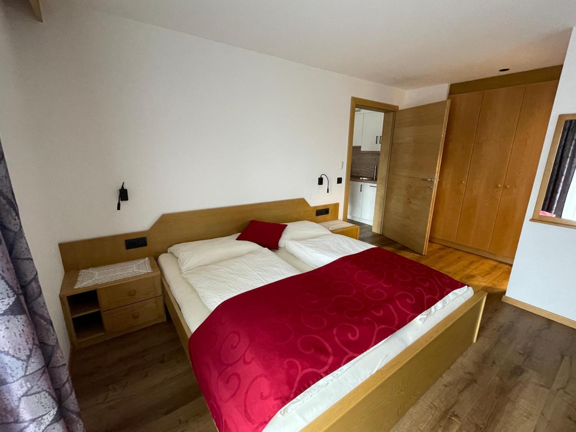 Da Kathi Aparthotel San Candido Ngoại thất bức ảnh