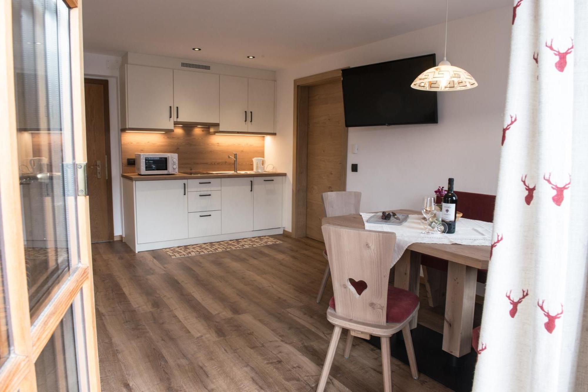Da Kathi Aparthotel San Candido Ngoại thất bức ảnh