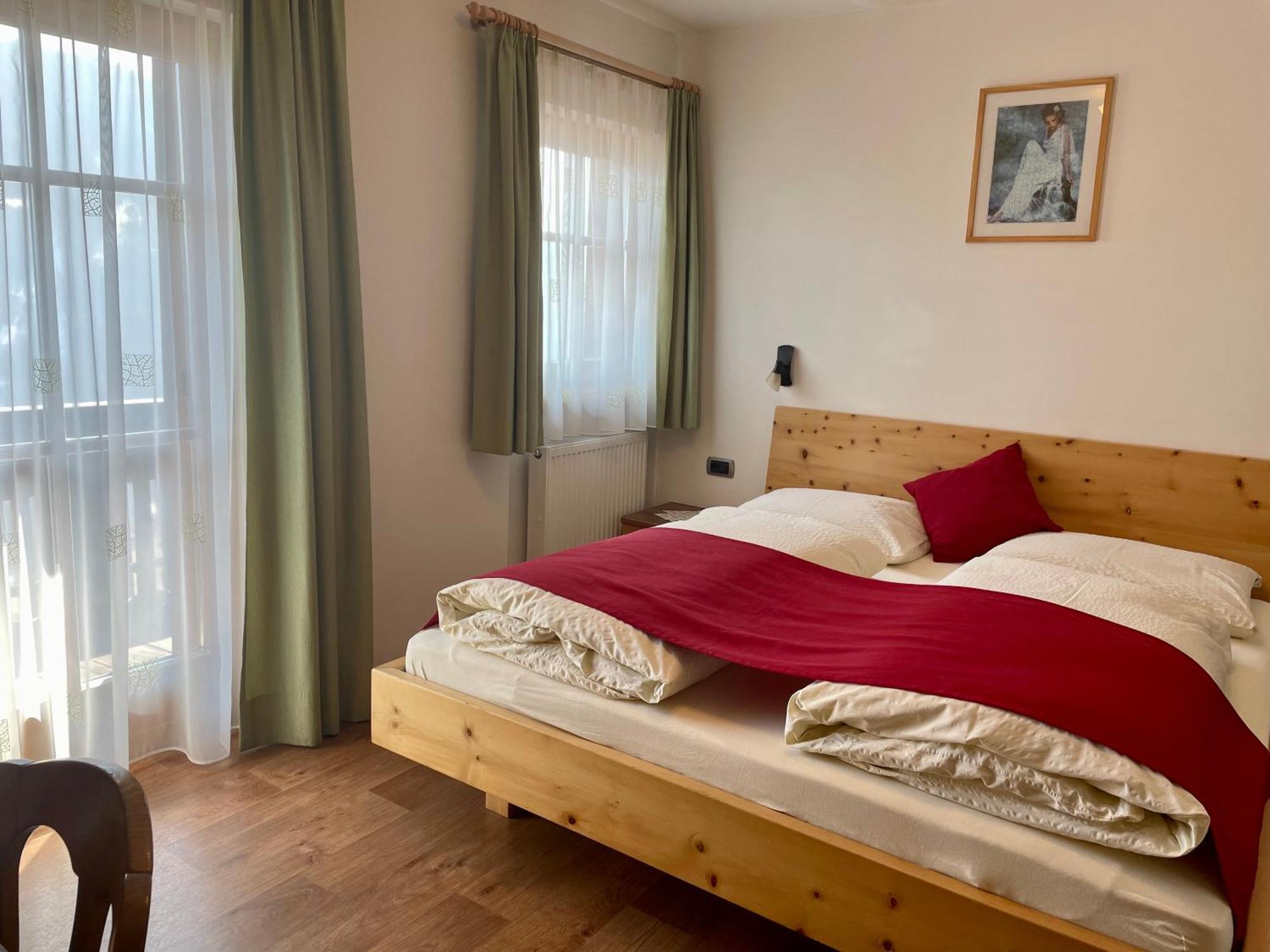 Da Kathi Aparthotel San Candido Ngoại thất bức ảnh