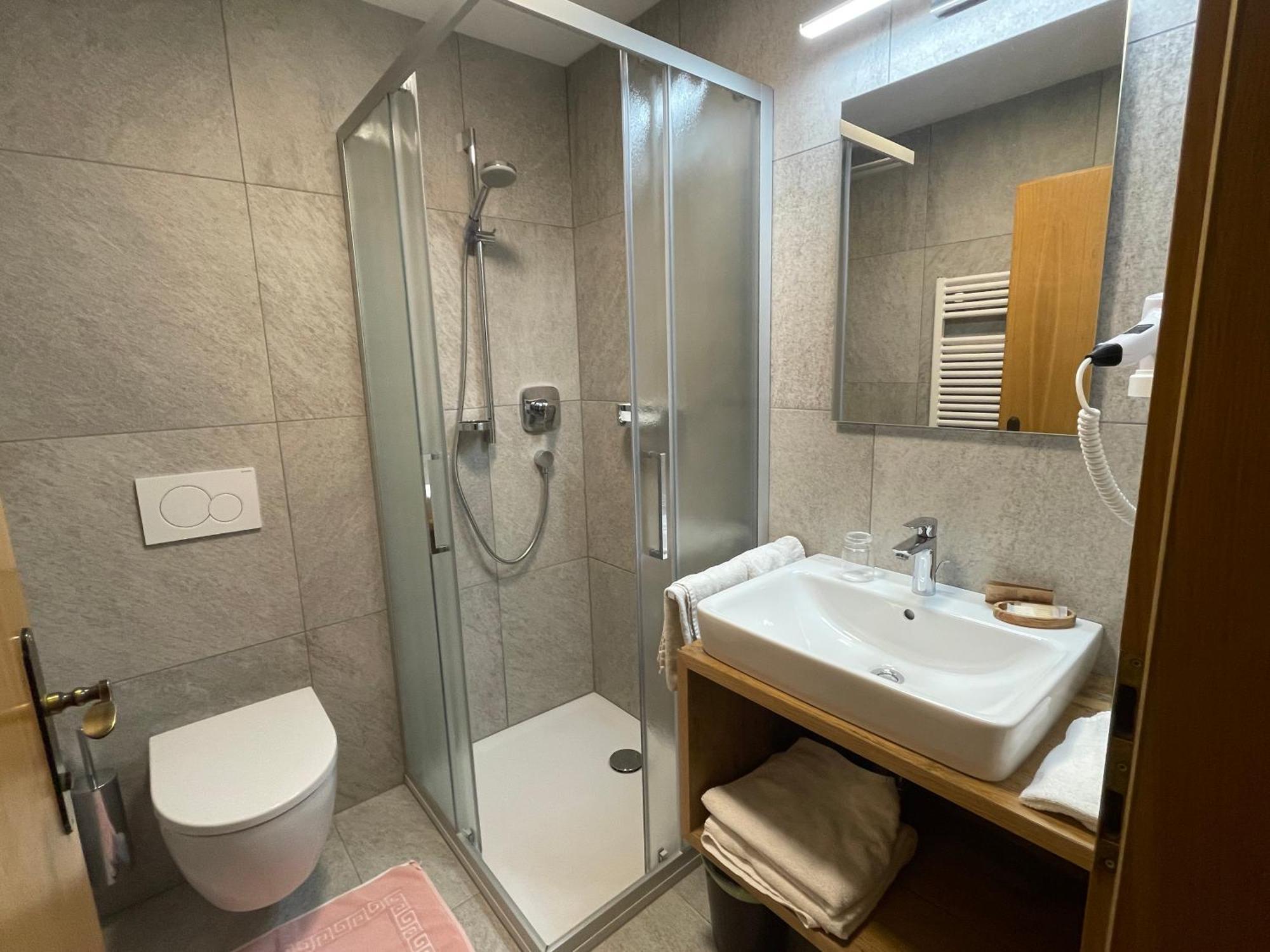 Da Kathi Aparthotel San Candido Ngoại thất bức ảnh